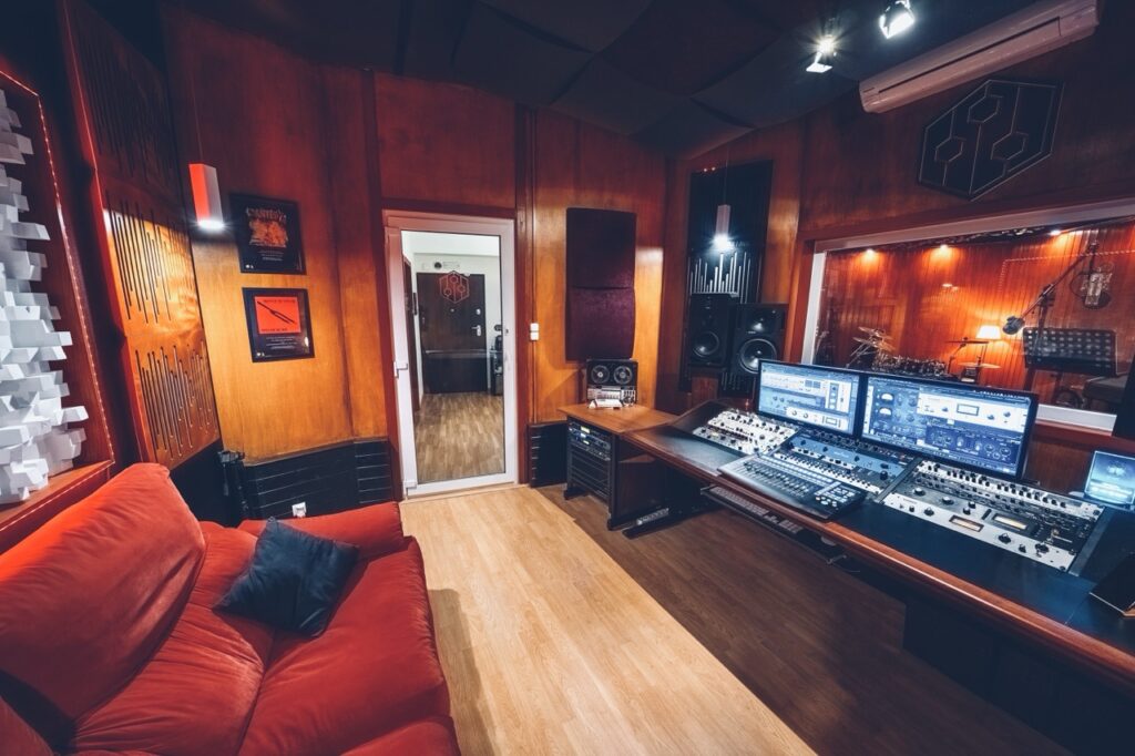 This is the heart of Sound Pressure Studios, where production, recording, mixing, and mastering all come together. The Control Room is equipped with state-of-the-art mixing consoles, precision monitors, and top-tier recording equipment, ensuring a seamless process from the first note to the final cut.